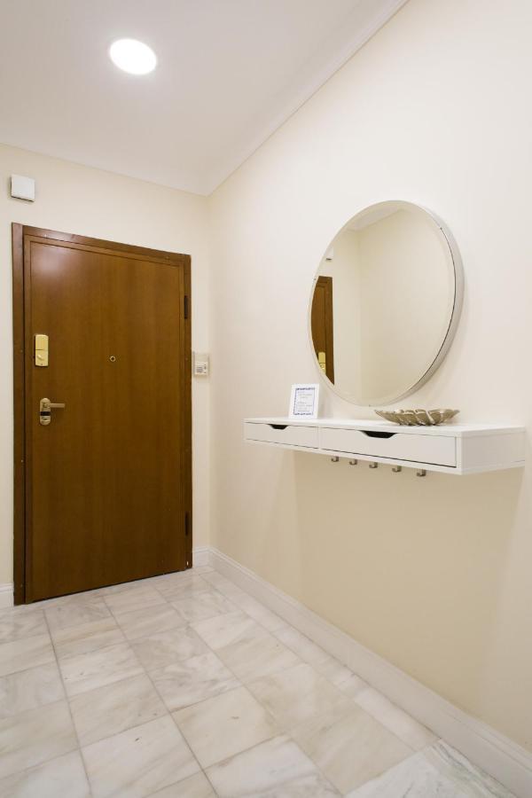 Athena'S Hideaway- Fully Renovated- Absolute Best Location Экстерьер фото